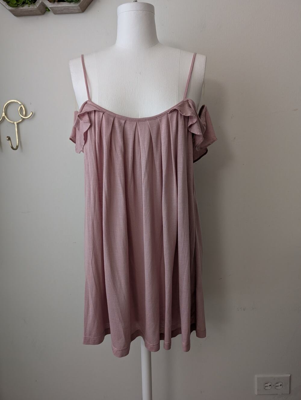 Nwt ZOA super soft silk modal blend y2k tank top